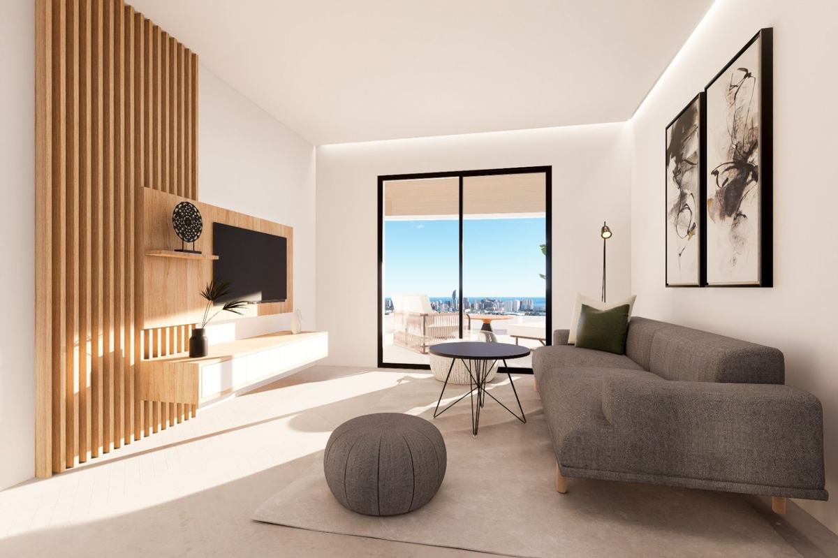 Two-bedroom penthouse with private solarium — photo 2 of 7