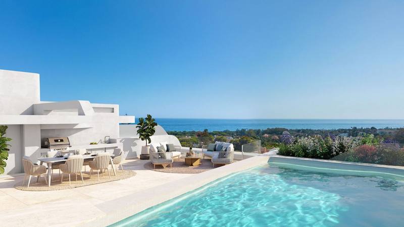 Duplex with private pool and sea views, Marbella